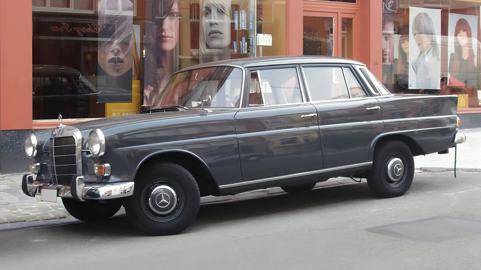 Mercedes-Benz 200