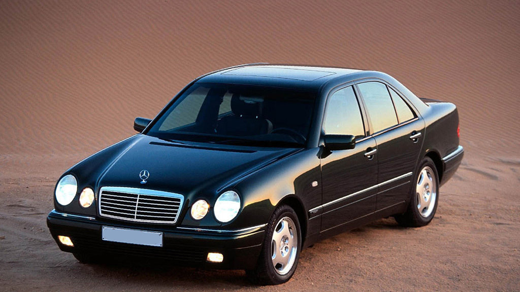 Mercedes-Benz E