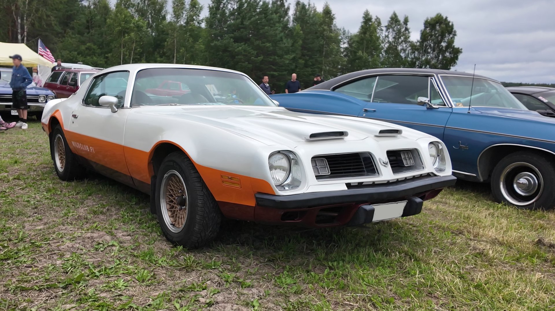 Pontiac Firebird Esprit