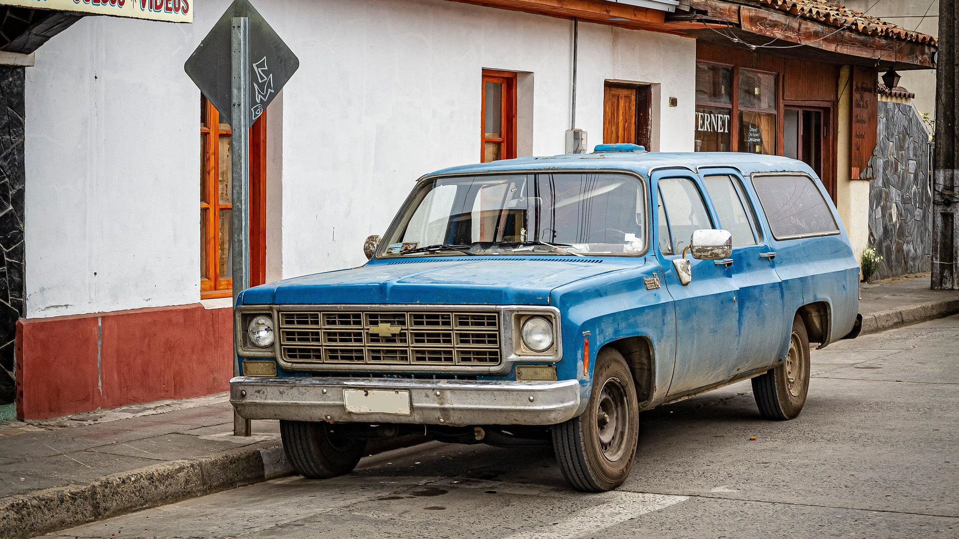 Chevrolet Suburban