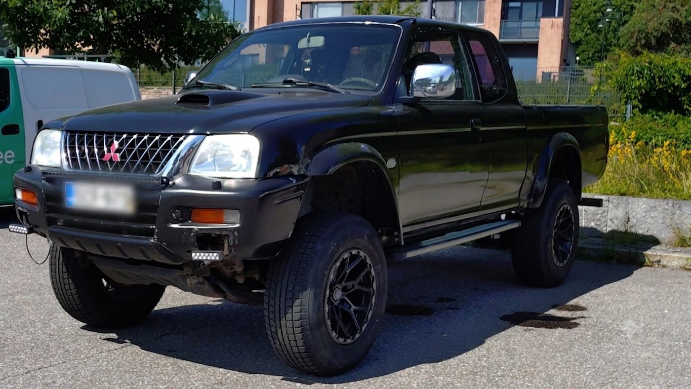 Mitsubishi L200