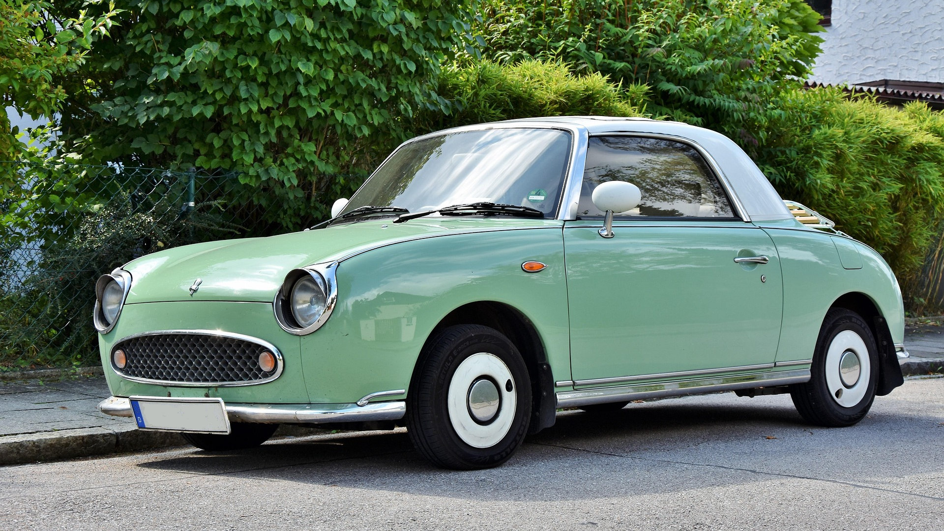 Nissan Figaro