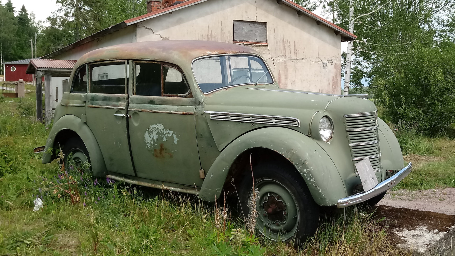 GAZ M1