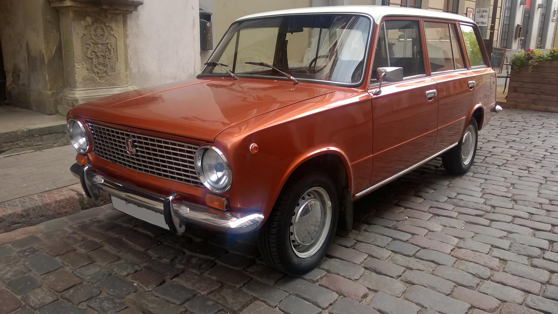 Lada 2102