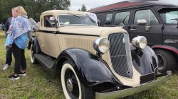 Ford Model 40 5-window Coupe